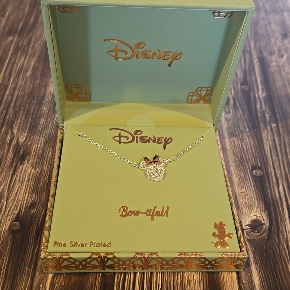 Disney Minnie Mouse Bow Necklace Bow-tifull Gift